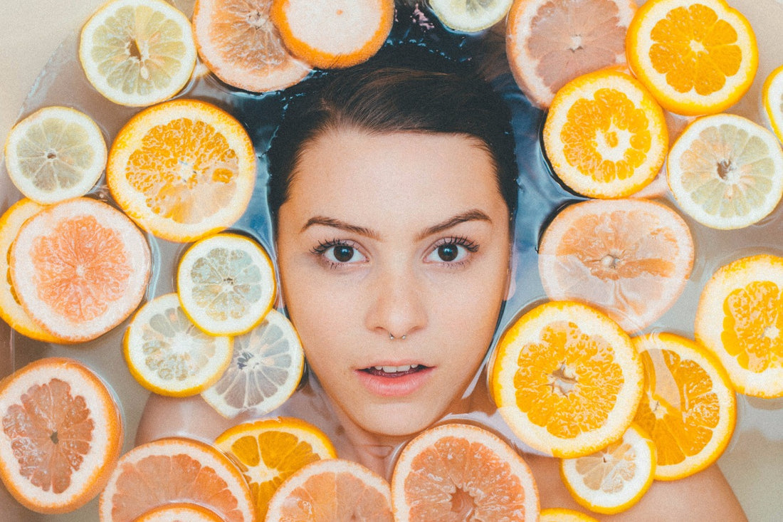 VITAMIN C in Skincare- WHY IS IT BENEFICIAL? How can you use it?